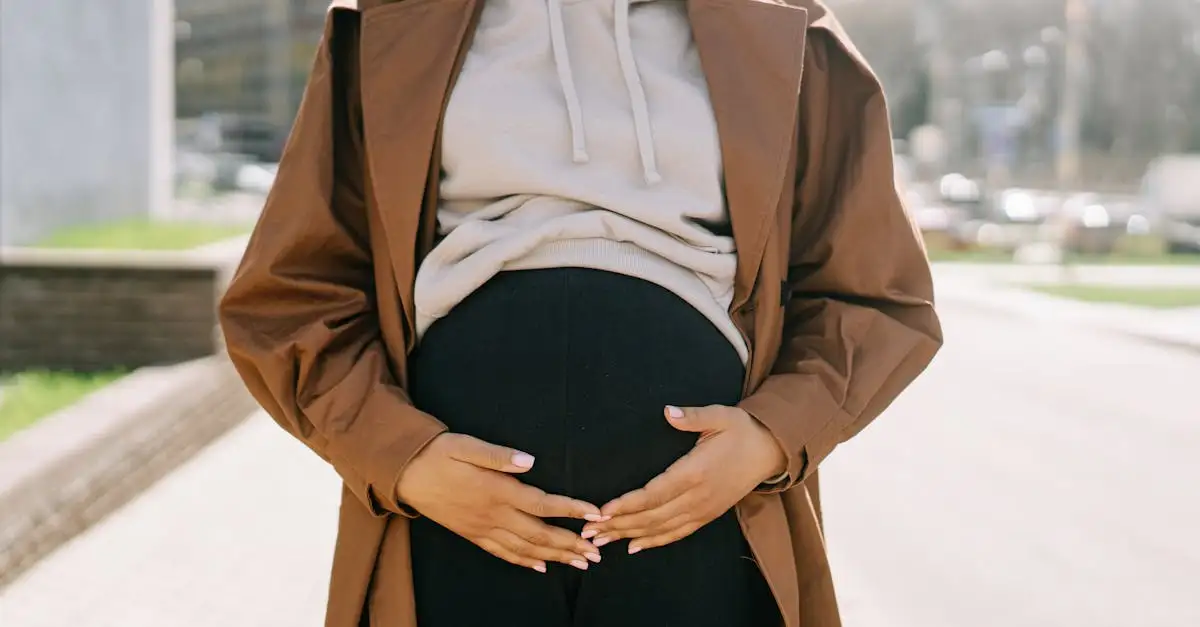 Vêtements de Maternité Confortables et Tendances pour